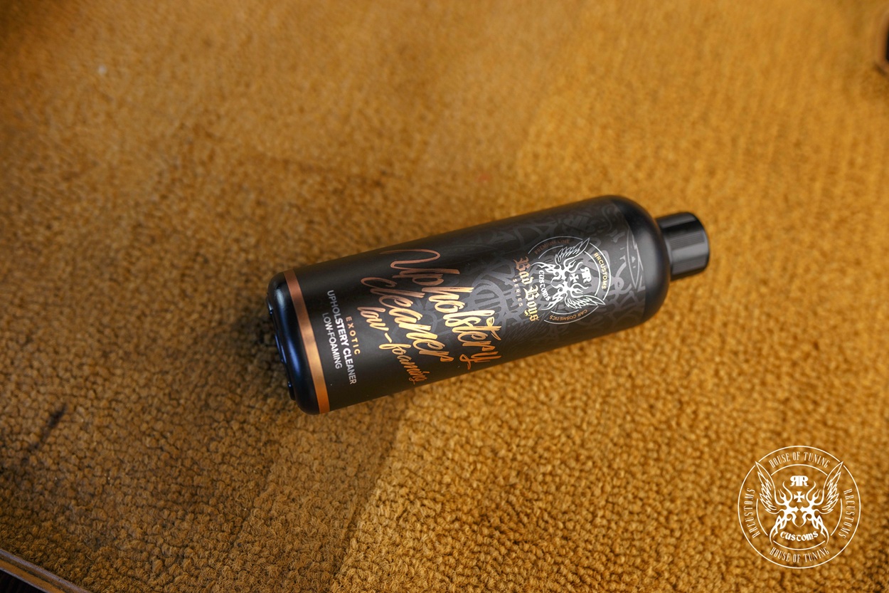 MERCEDES_W123_DETAILING_BAD_BOYS_UPHOLSTERY_CLEANER_LOW_FOAMING_303 Upholstery Cleaner Low-Foaming 500ml - Imagen 6